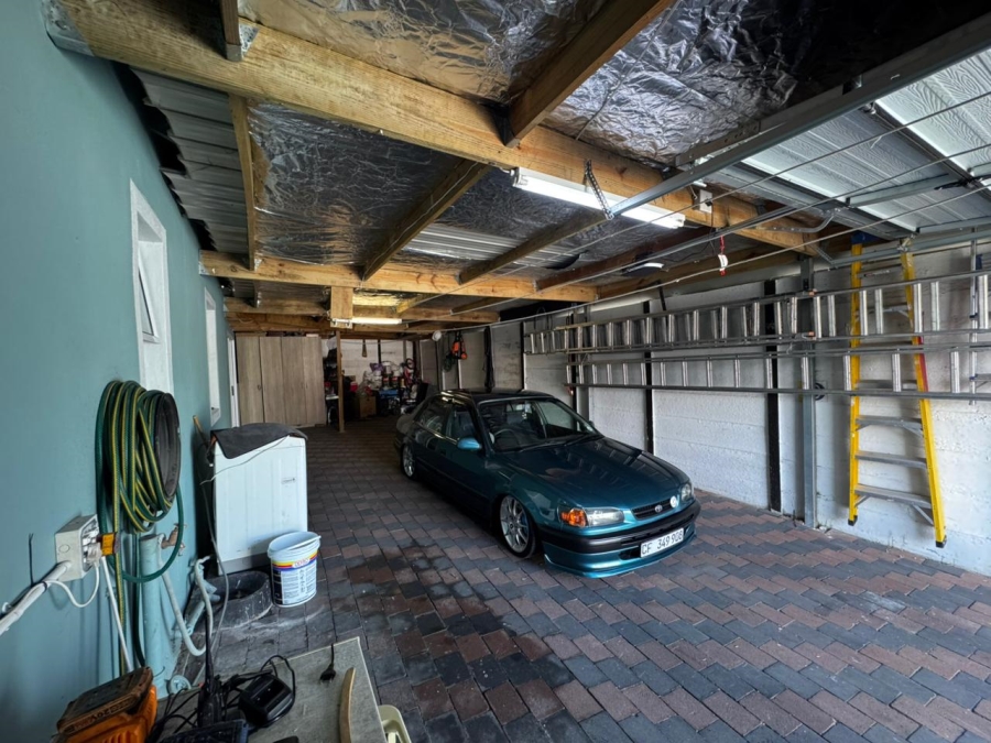 To Let 2 Bedroom Property for Rent in Dennemere Western Cape